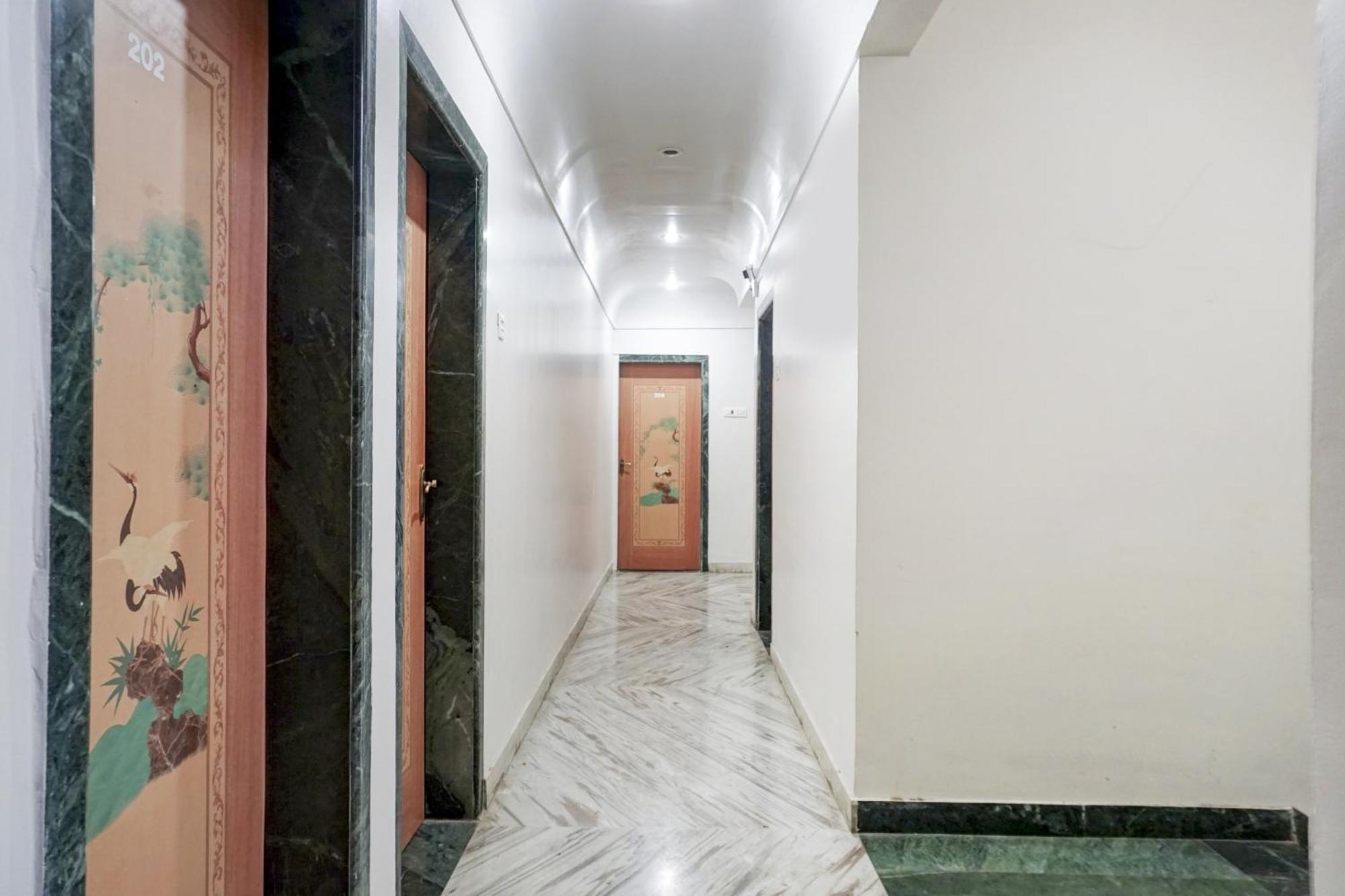 Collection O Shreya Hotel Talegaon Dabhade Eksteriør billede