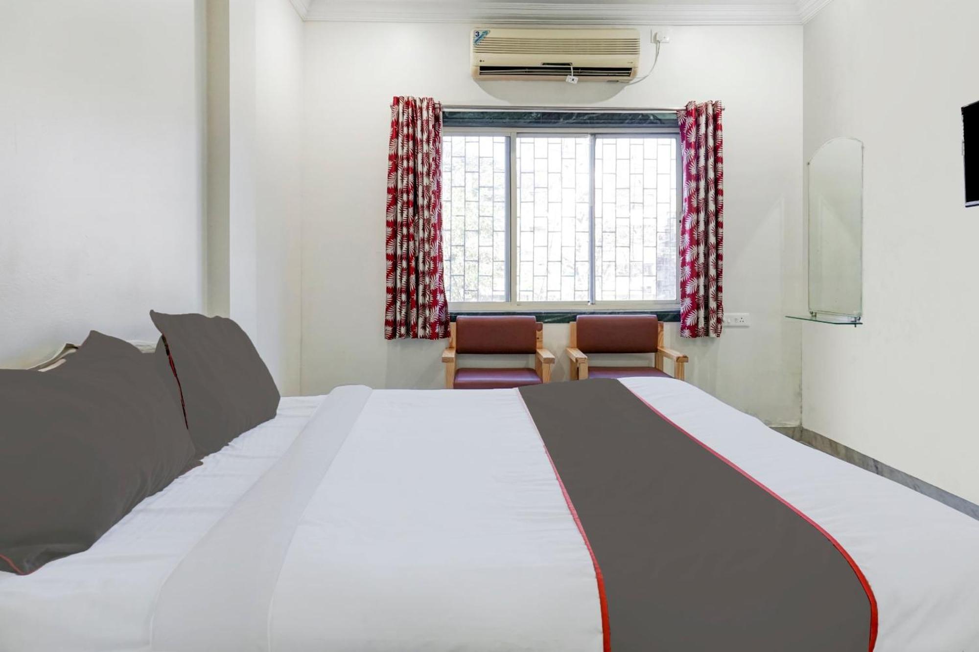 Collection O Shreya Hotel Talegaon Dabhade Eksteriør billede