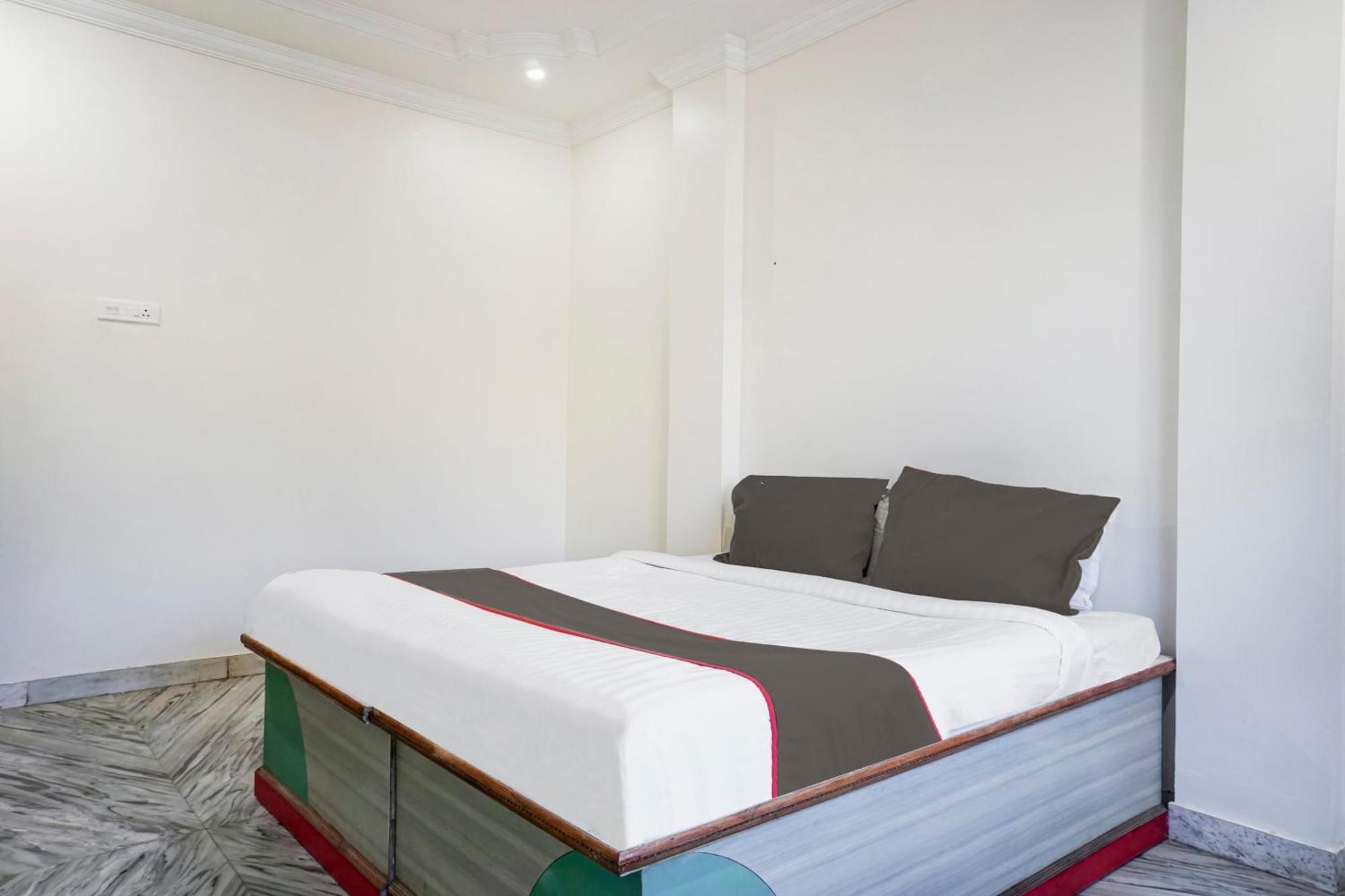 Collection O Shreya Hotel Talegaon Dabhade Eksteriør billede
